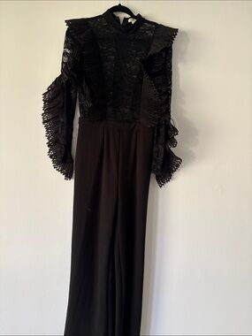 Black Lace-Detail Jumpsuit with Ruffled Sleeves L